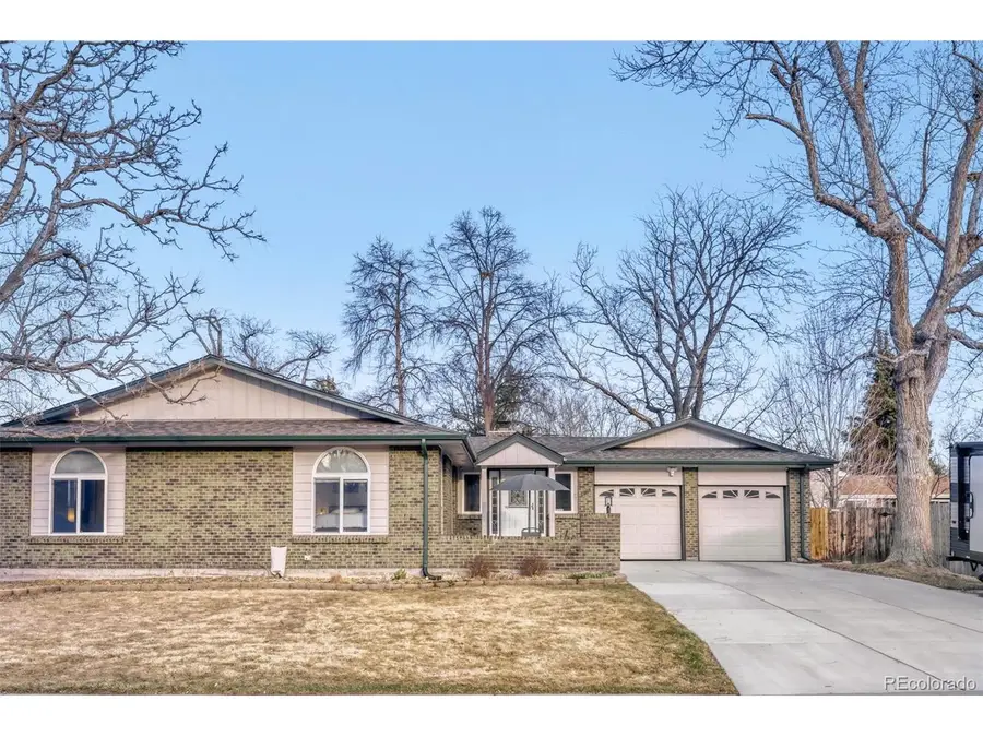 2170 S Flower St, Lakewood, CO 80227 - #2