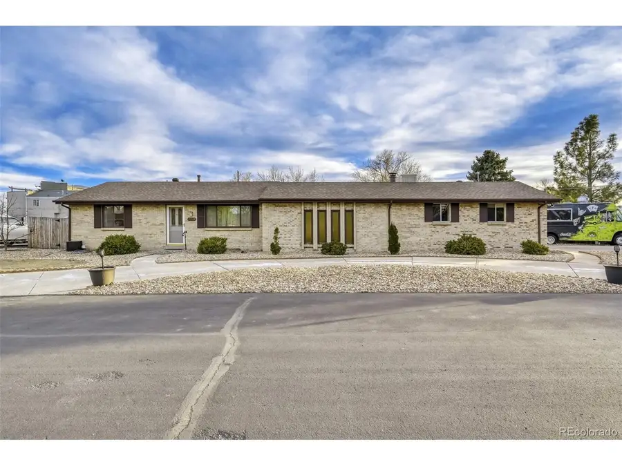10220 Carmody Ln, Lakewood, CO 80227 - #3