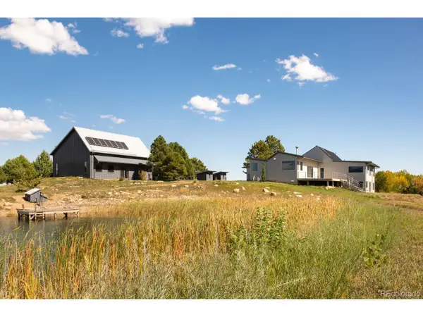 5952 Oxford Rd, Niwot, CO 80503