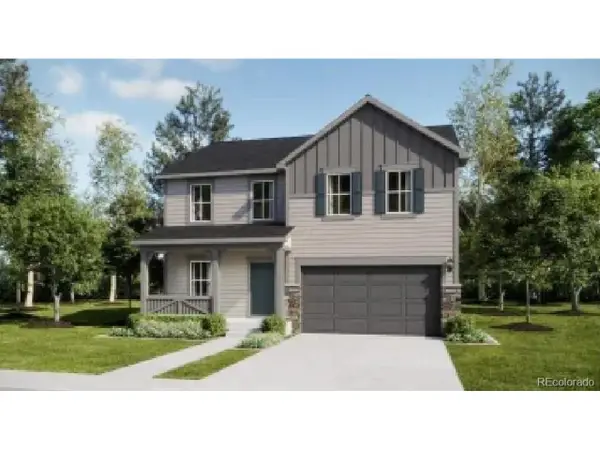340 Wildflower Ct, Bennett, CO 80102