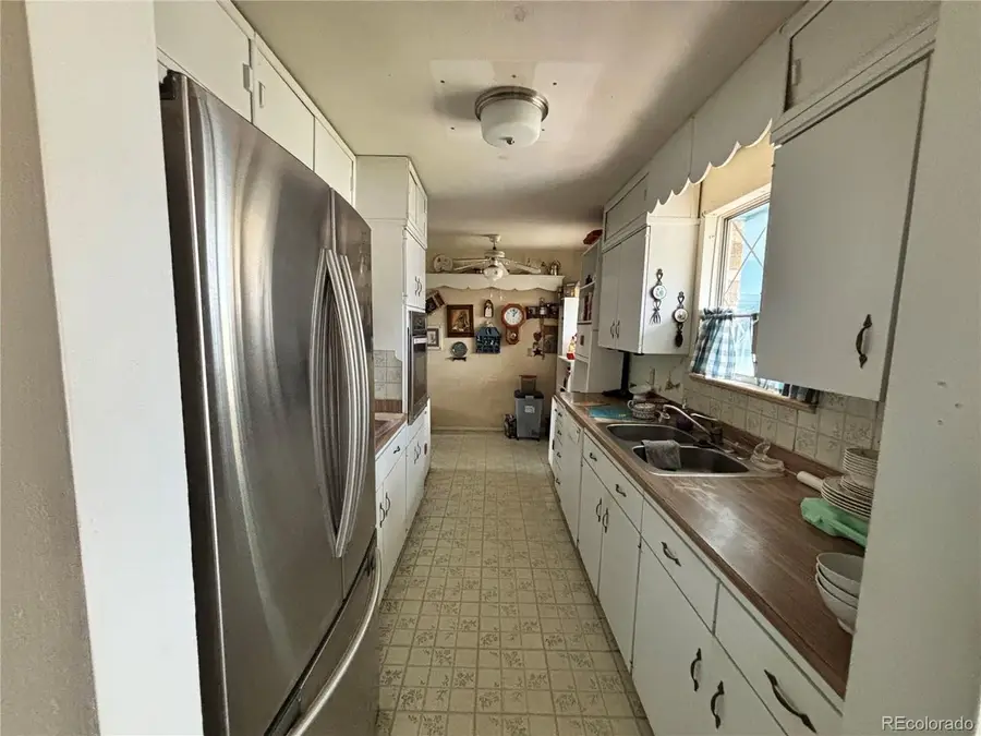 7600 S Kit Carson Dr, Centennial, CO 80122 - #2