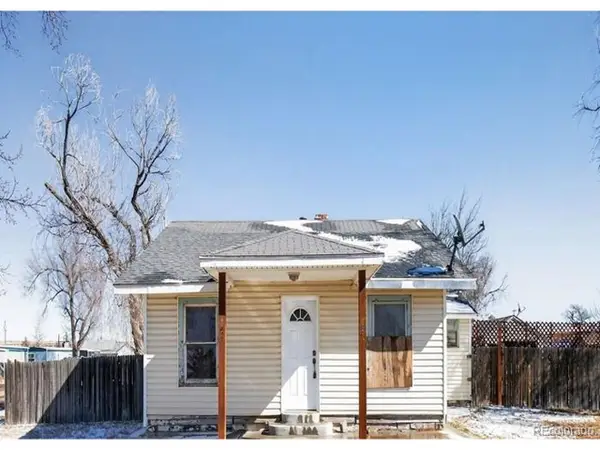 492 3rd Ave, Deer Trail, CO 80105