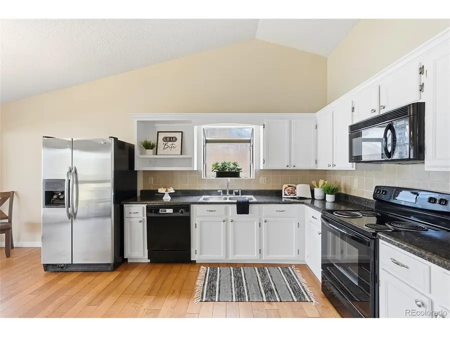 240 Bennington Dr, Colorado Springs, CO 80906 - #3