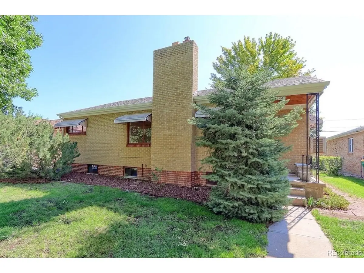 4344 S Acoma St, Englewood, CO 80110 - #1