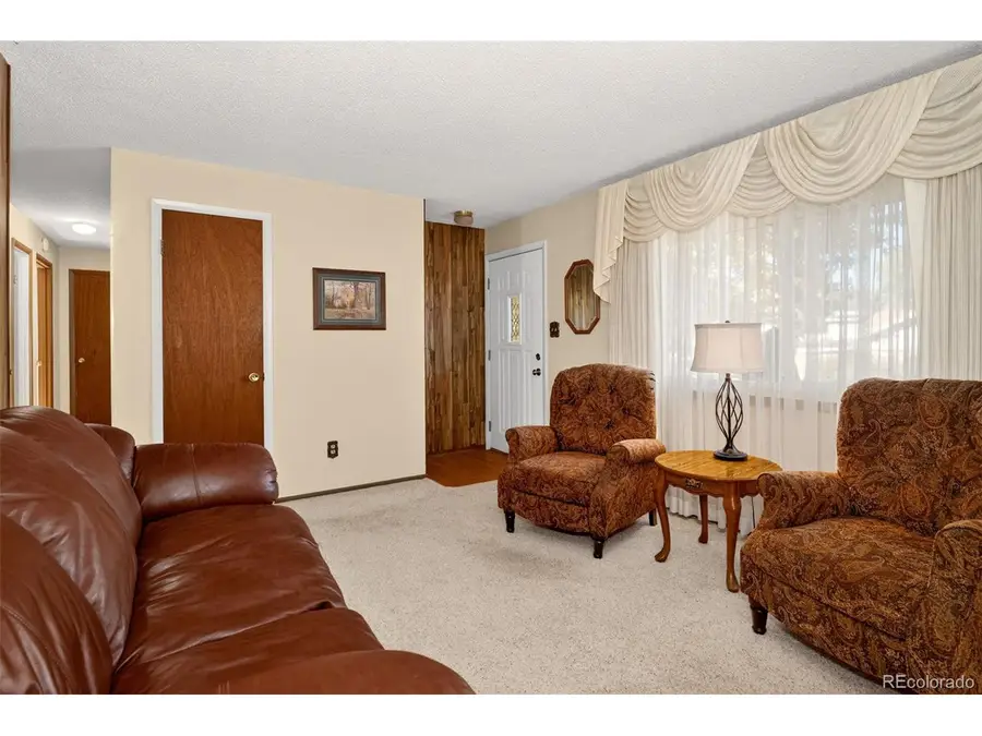 6723 Seneca Rd, Colorado Springs, CO 80915 - #3