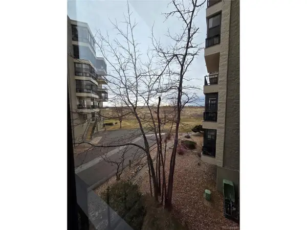 13800 E Marina Dr #211, Aurora, CO 80014