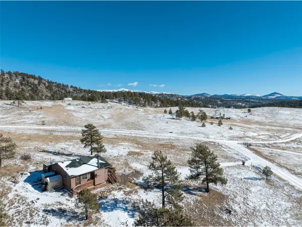 11 Valley Cir, Guffey, CO 80820
