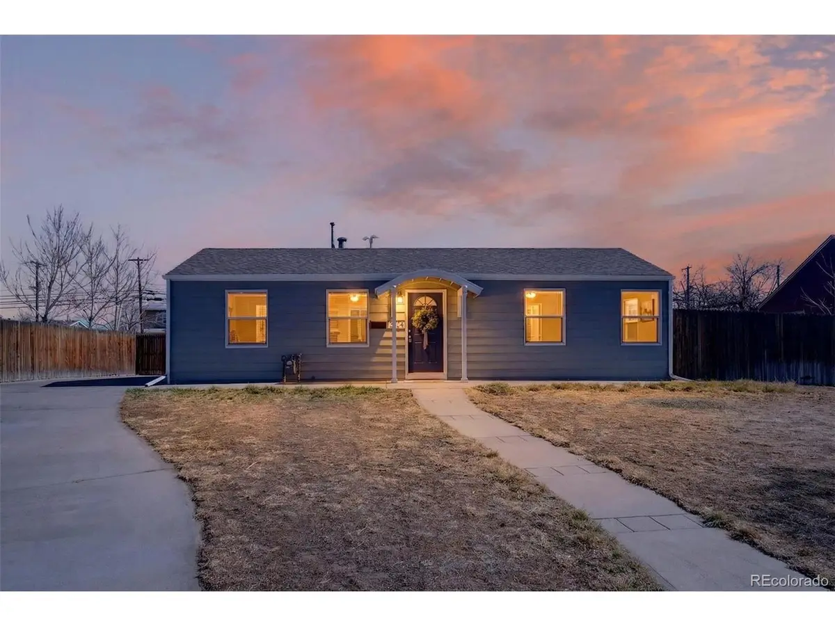 6014 Hudson St, Commerce City, CO 80022 - #1