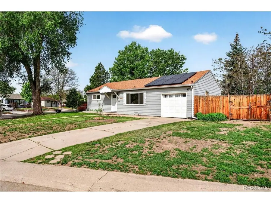 1325 S Winona Ct, Denver, CO 80219 - #2