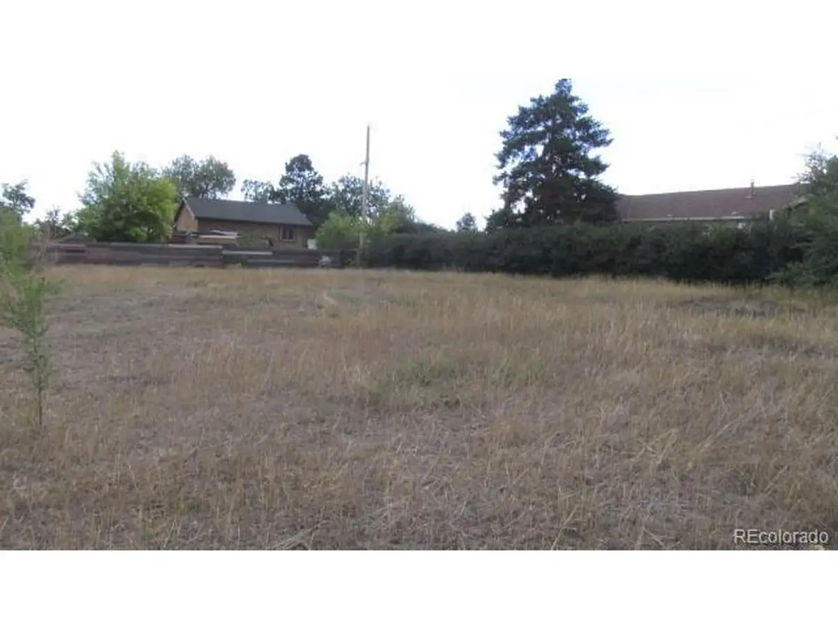 880 Vivian St, Lakewood, CO 80401 - #1