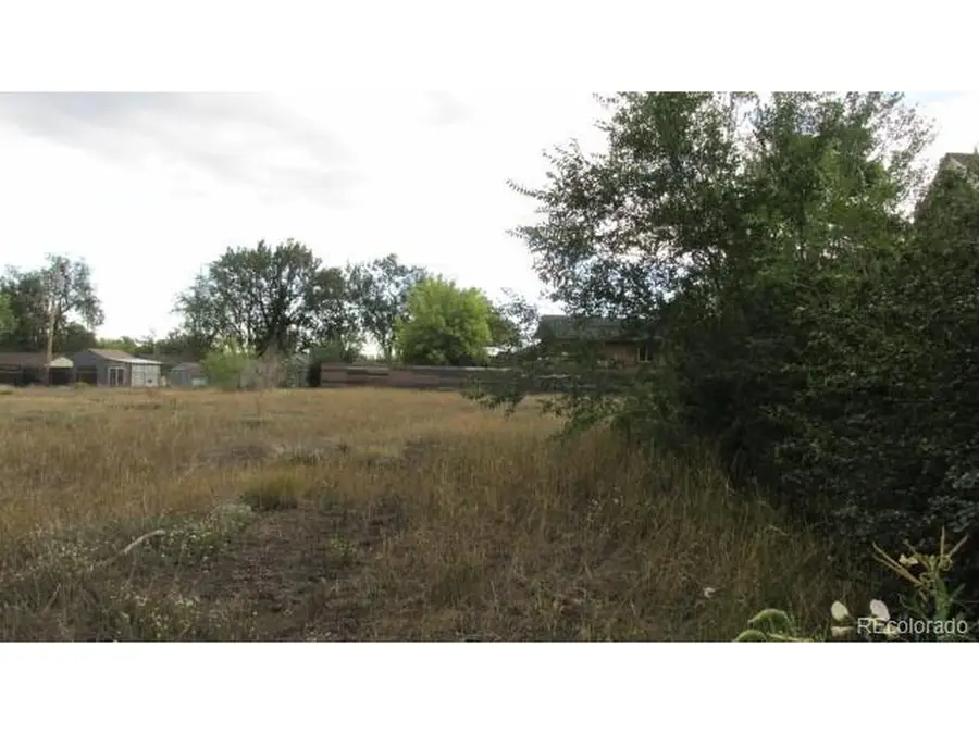 880 Vivian St, Lakewood, CO 80401 - #3