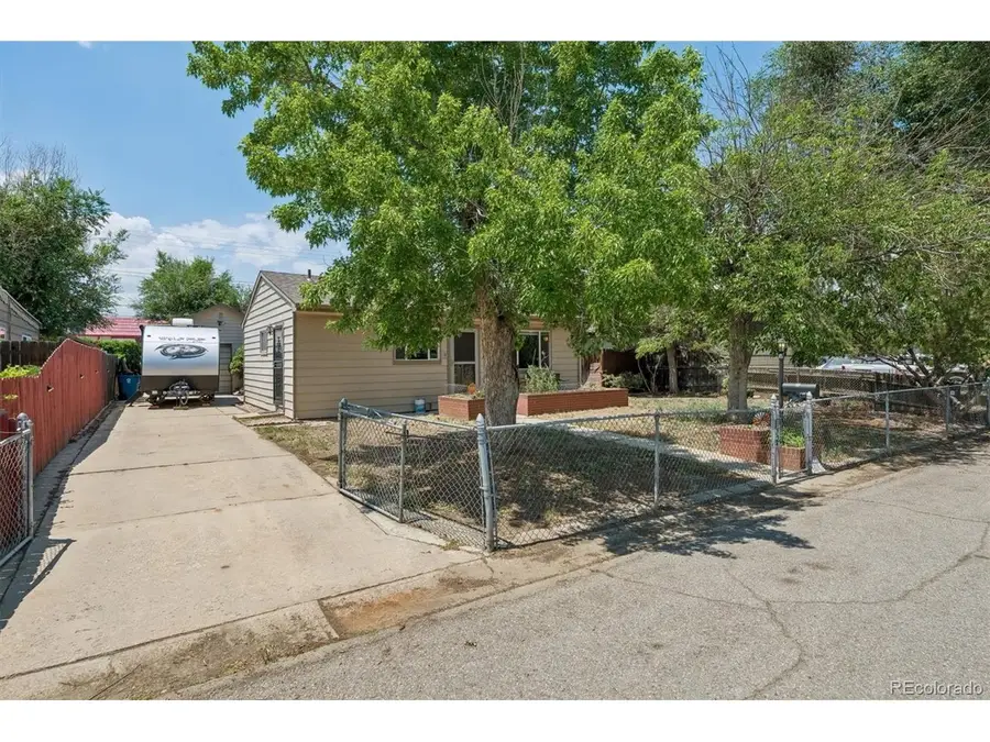 5275 Ingalls St, Arvada, CO 80002 - #2