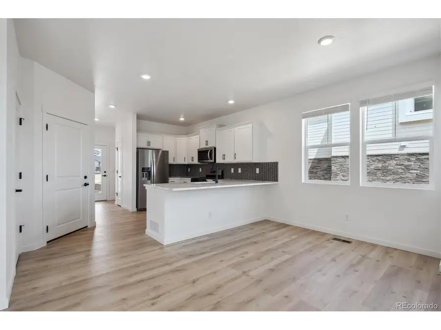 718 N Ukraine St, Aurora, CO 80018 - #3