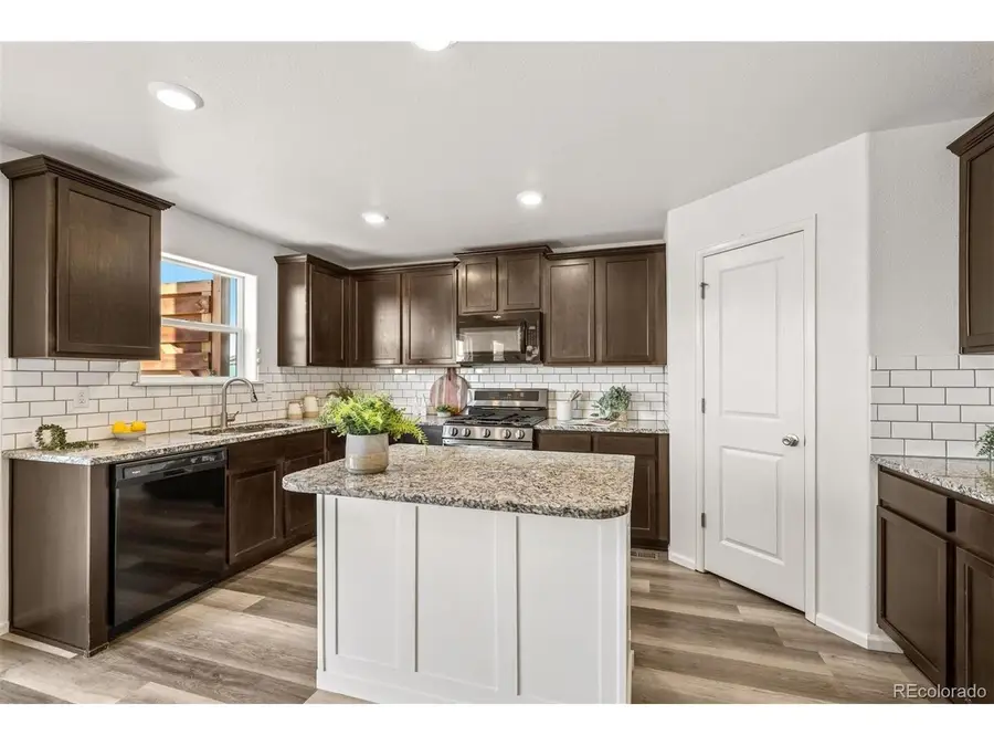 300 Mesa Ave, Lochbuie, CO 80603 - #3