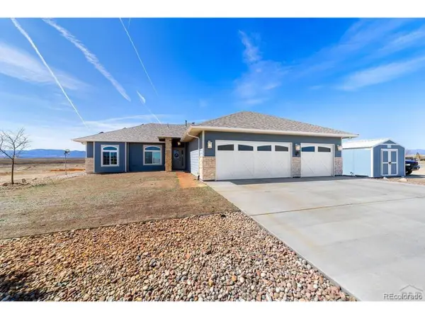 2581 Greenhorn View Dr, Pueblo, CO 81007