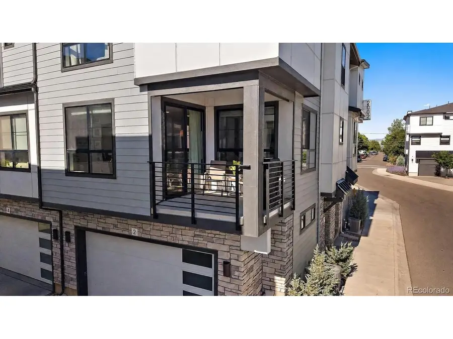2002 S Holly St #2, Denver, CO 80222 - #3