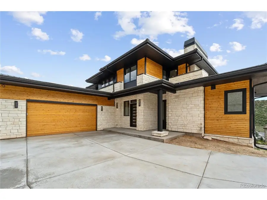 8077 Raphael Ln, Littleton, CO 80125 - #2