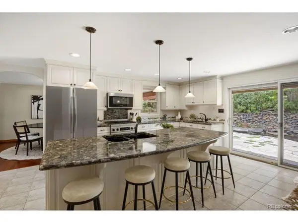 6528 S Oneida Ct, Centennial, CO 80111