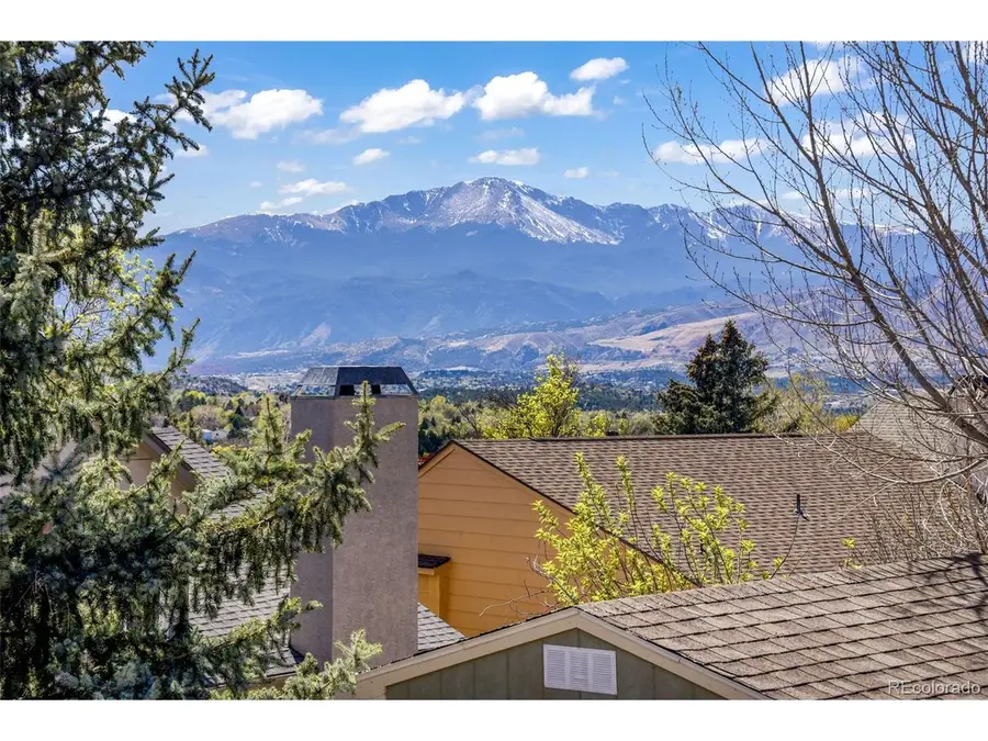 3545 Sedgewood Way, Colorado Springs, CO 80918 - #2