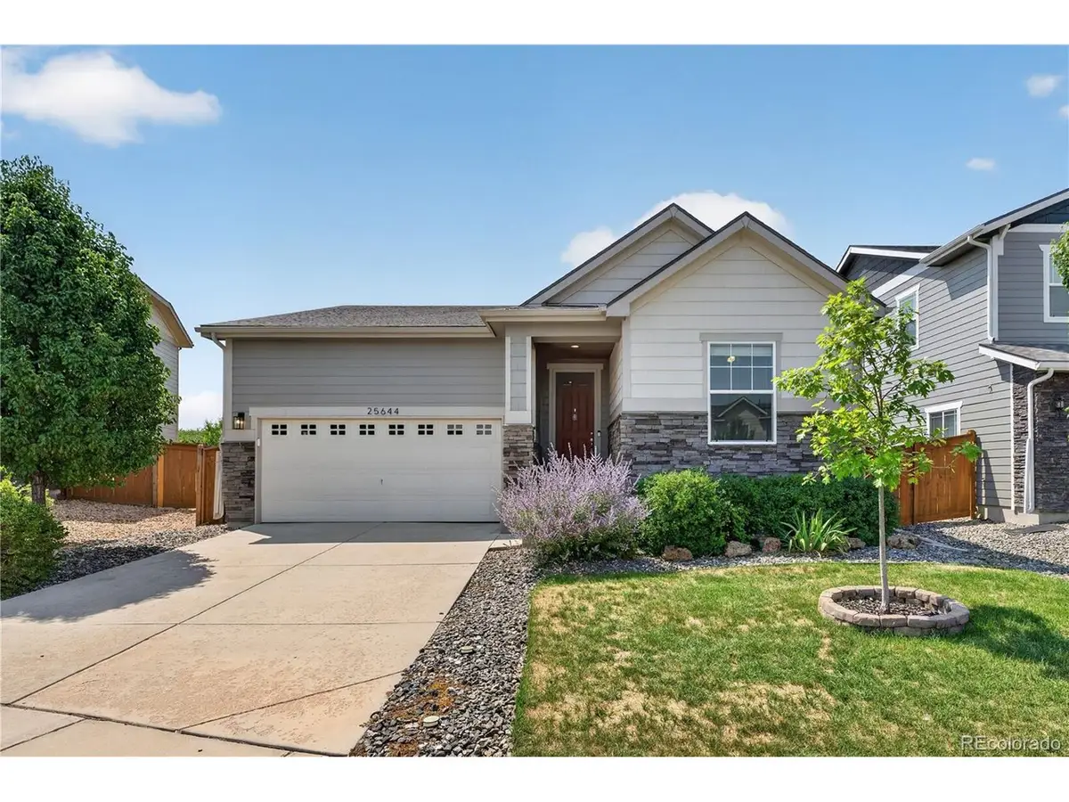 25644 E Byers Dr, Aurora, CO 80018 - #1