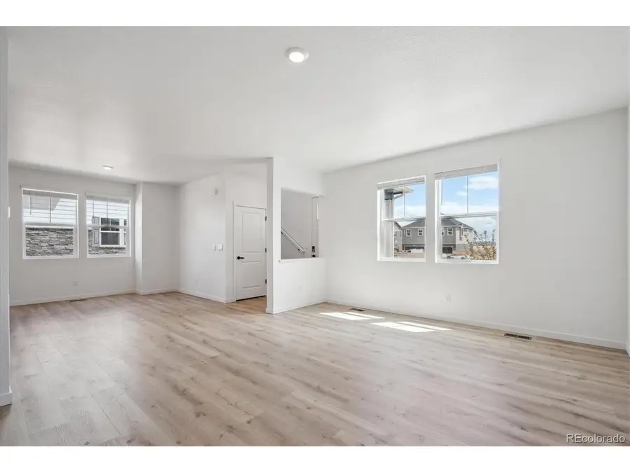 723 N Tempe St, Aurora, CO 80018 - Image #3