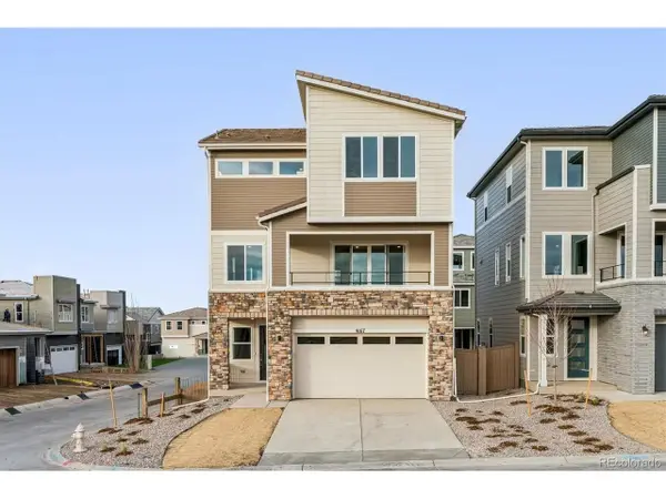 9167 Blue Needle Ln, Englewood, CO 80112