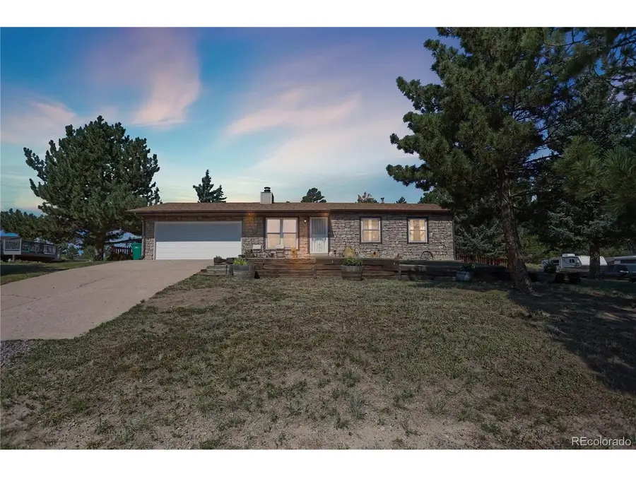 751 S Pearl St, Elizabeth, CO 80107 - #3
