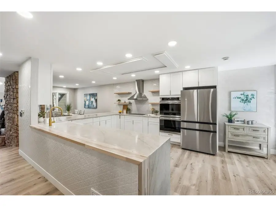 1581 W Briarwood Ave, Littleton, CO 80120 - #2