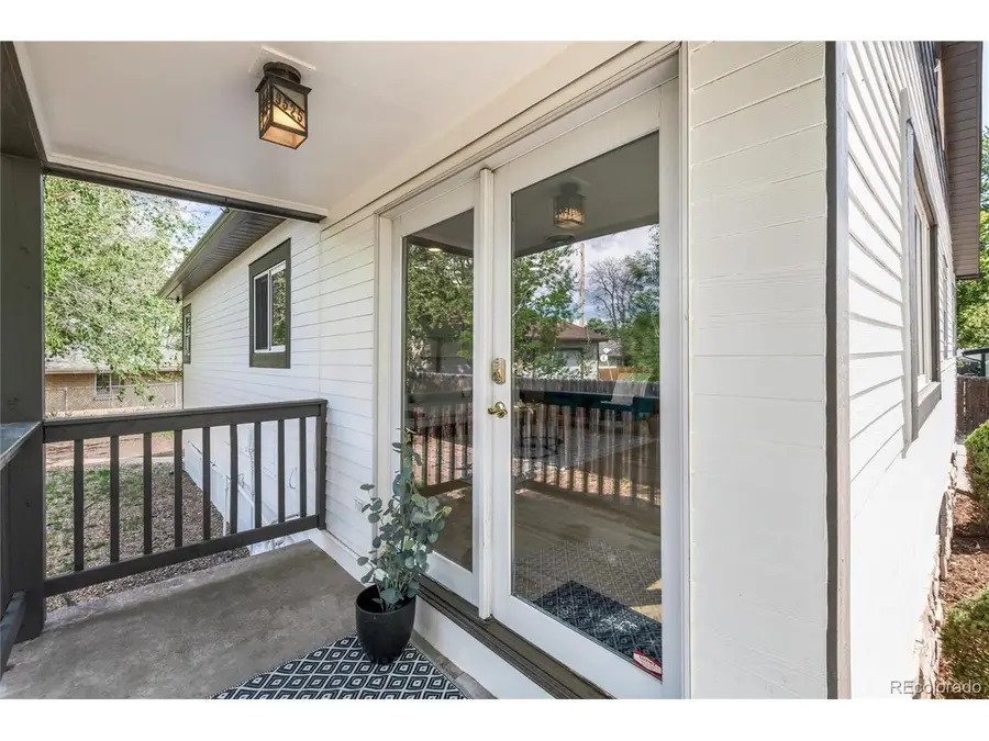 9525 W 11th Ave, Lakewood, CO 80215 - #3