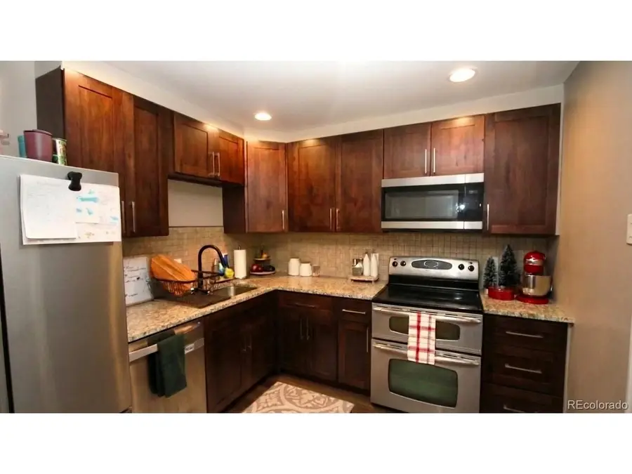 150 S Pierce St, Lakewood, CO 80226 - #3