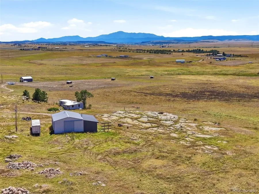 911 Private Road 112, Elizabeth, CO 80107 - #2