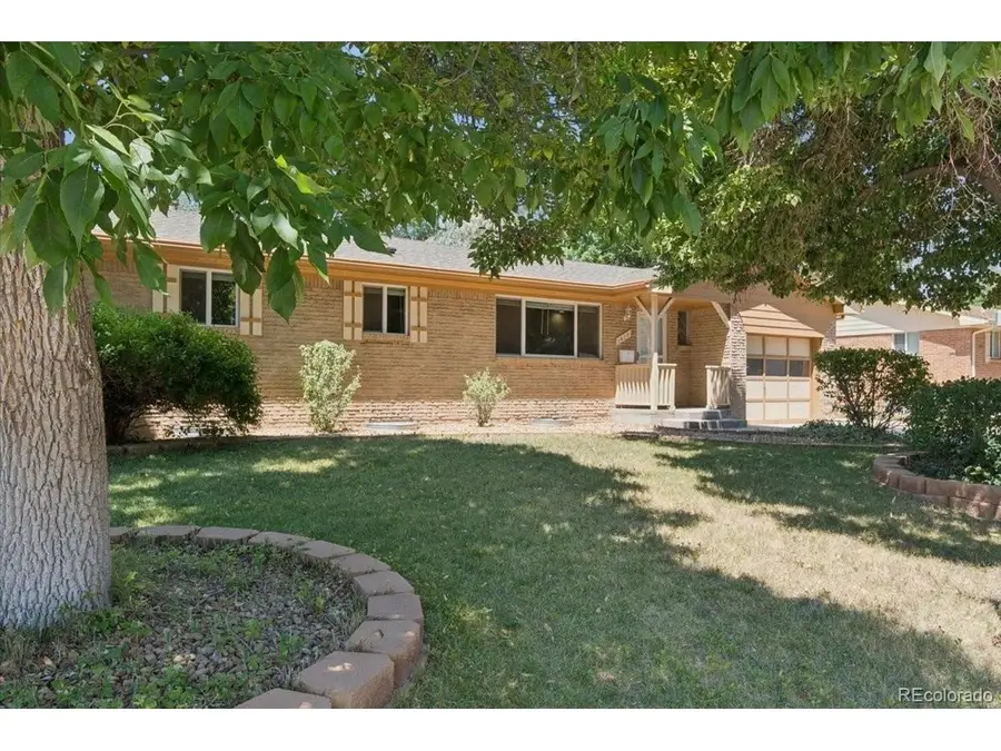 1477 S Brentwood St, Lakewood, CO 80232 - #3