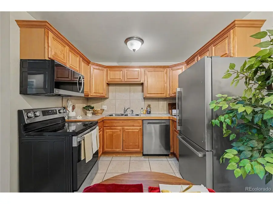 1390 N Emerson St #507, Denver, CO 80218 - #2