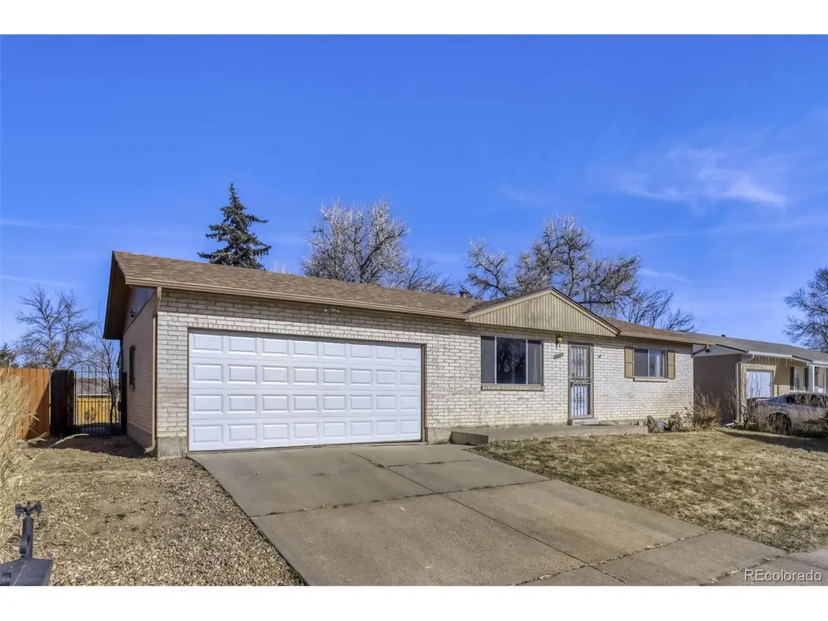 15023 Lackland Pl, Denver, CO 80239 - #1