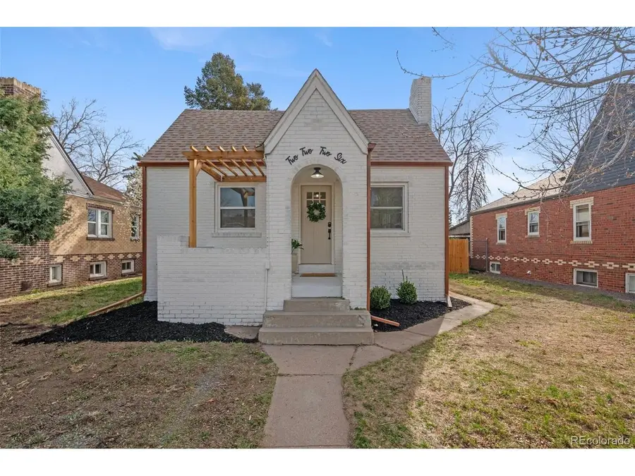 2226 S Corona St, Denver, CO 80210 - #3