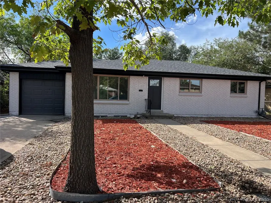 3113 Worchester St, Aurora, CO 80011 - #2