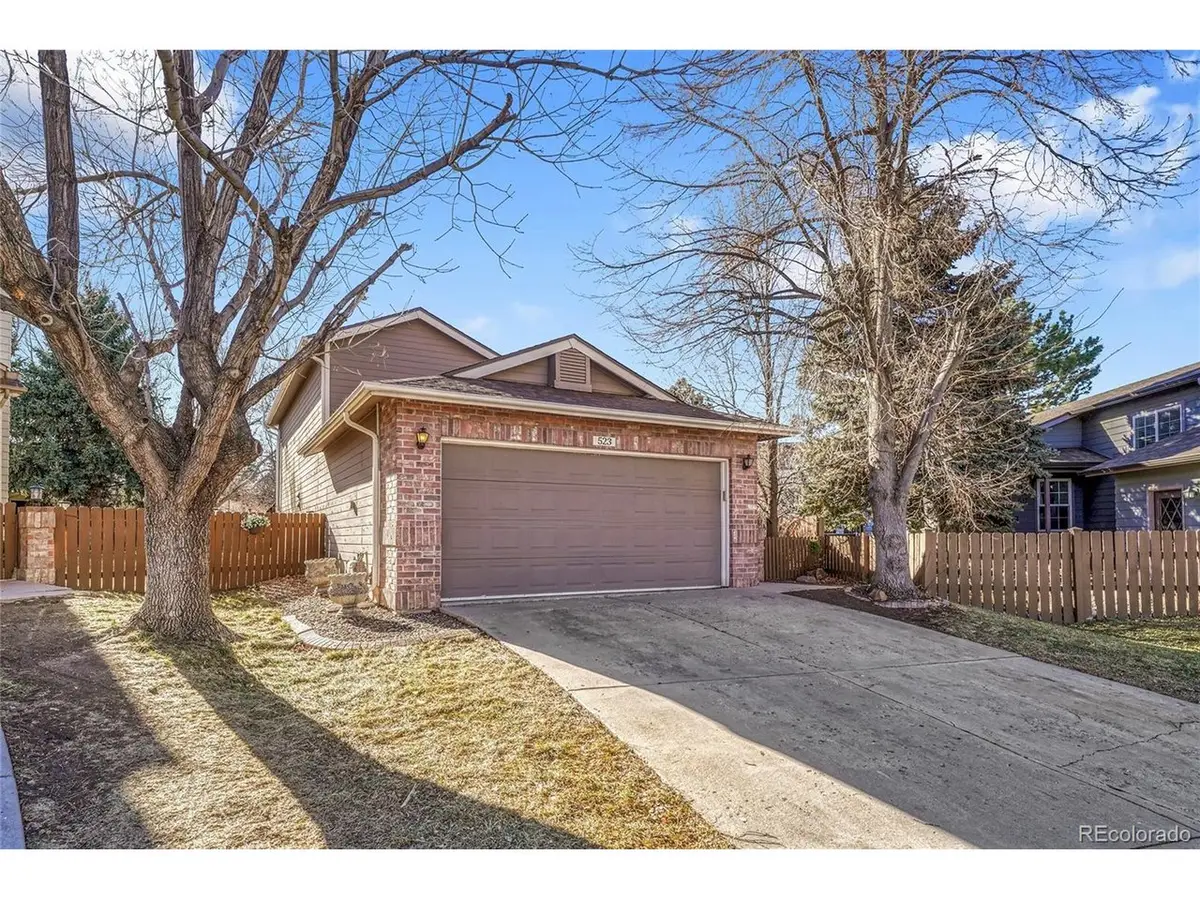 523 Chiswick Cir, Littleton, CO 80126 - Image #1