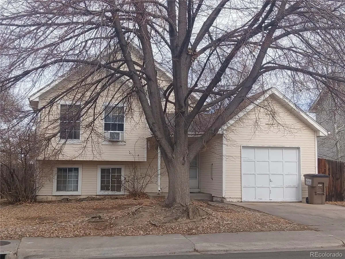 4852 S Salida Ct, Aurora, CO 80015 - #1
