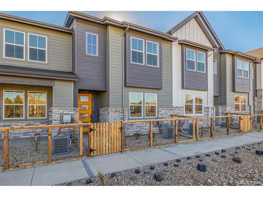 2899 E 103rd Dr, Thornton, CO 80229 - Image #2