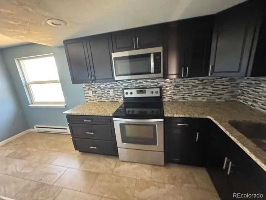 260 Dahlia St, Bennett, CO 80102 - #3