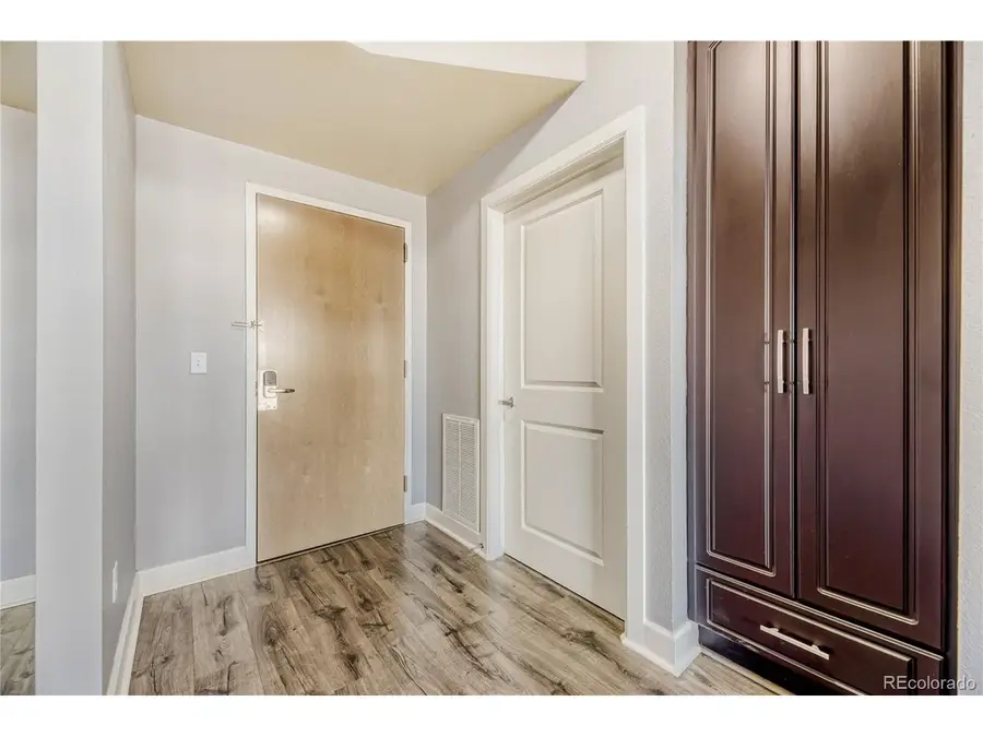 5677 S Park Pl #D302, Englewood, CO 80111 - Image #2