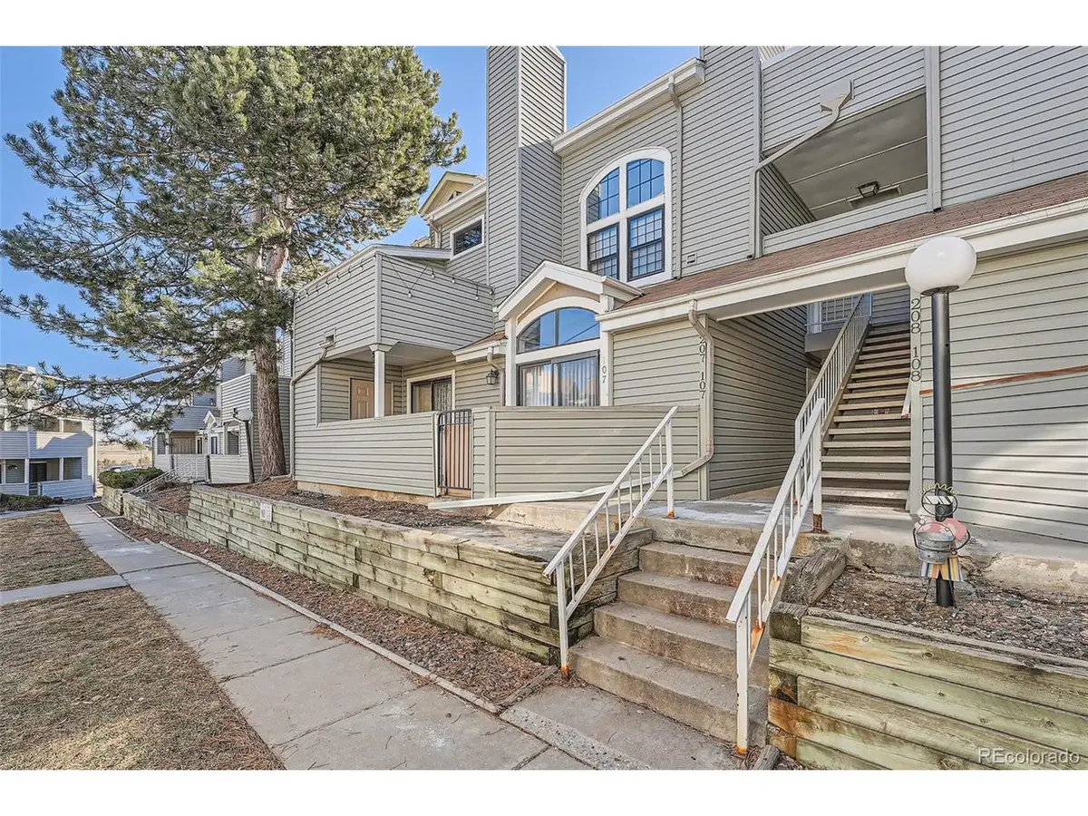 931 S Zeno Way #107, Aurora, CO 80017 - Image #1