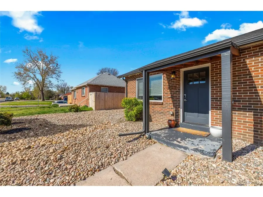 3011 Oneida St, Denver, CO 80207 - #3