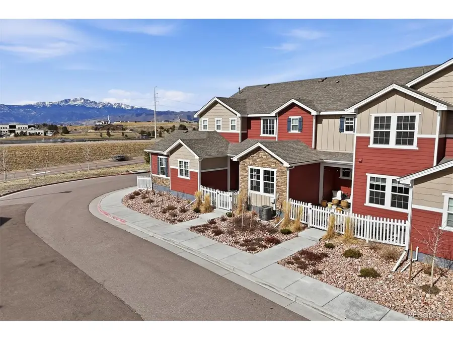 5230 Mountain Vista Hts, Colorado Springs, CO 80924 - #3