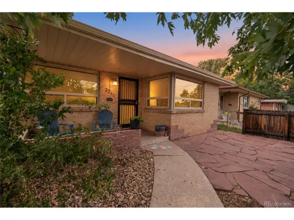 3211 Olive St, Denver, CO 80207