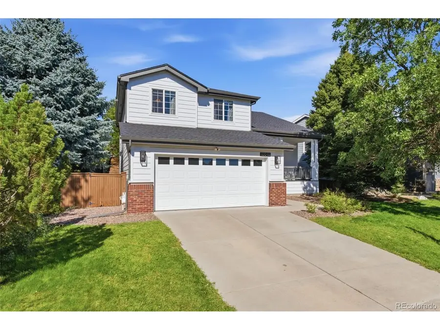 10046 Strathfield Ln, Highlands Ranch, CO 80126 - #2