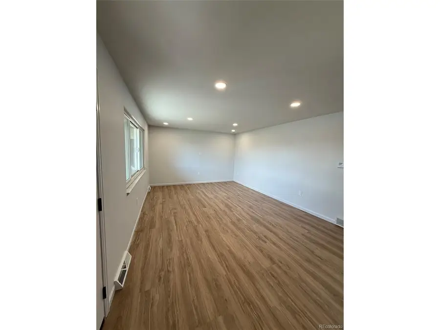 1654 Longbranch St, Strasburg, CO 80136 - #3