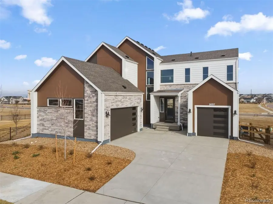 24317 E River Front Dr, Aurora, CO 80019 - #2