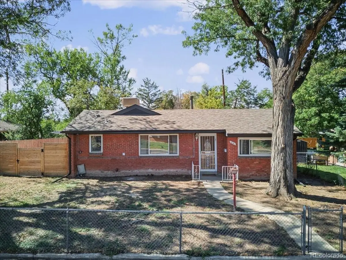 1341 Florence St, Aurora, CO 80010 - #1