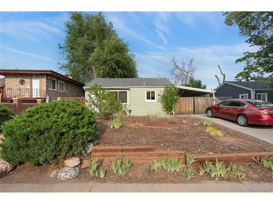 250 S Zenobia St, Denver, CO 80219 - #2